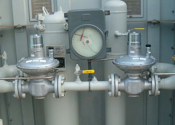 What is the difference between electric control valve and pneumatic control valve and how to choose
